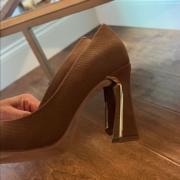 Jessica Simpson Brown Heels - Picture 4 of 6